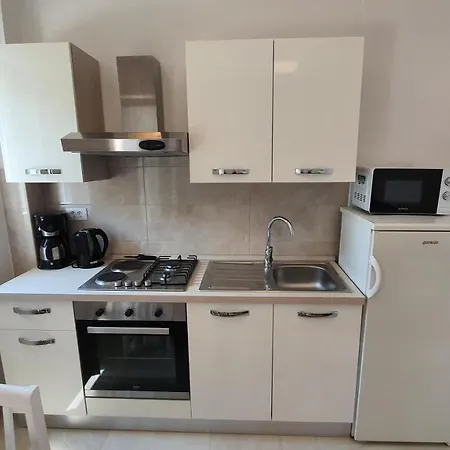 Appartamento Desa - Only For Families Pag Town
