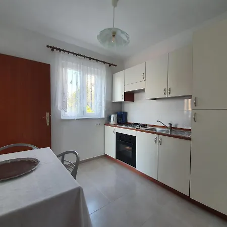 Apartmán Desa Only For Family Pag Town