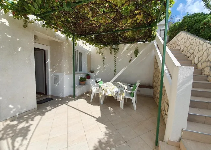 Appartement Desa Apartments Only For Family Pag Town