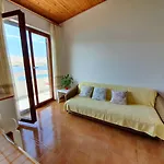 Desa Only For Family Апартаменты Паг