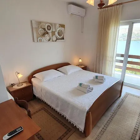 Desa - Only For Families Apartman *