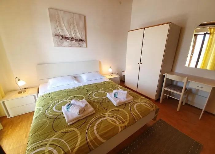 Desa Apartments Only For Family * Pag Town