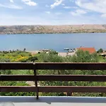 Apartmán Desa Only For Family Pag Town
